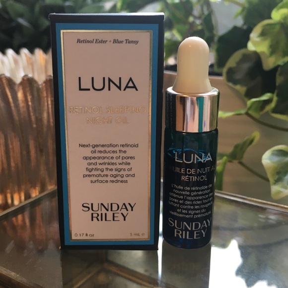 Sunday Riley Luna Night Oil (retail value $20) - Picture 2 of 4